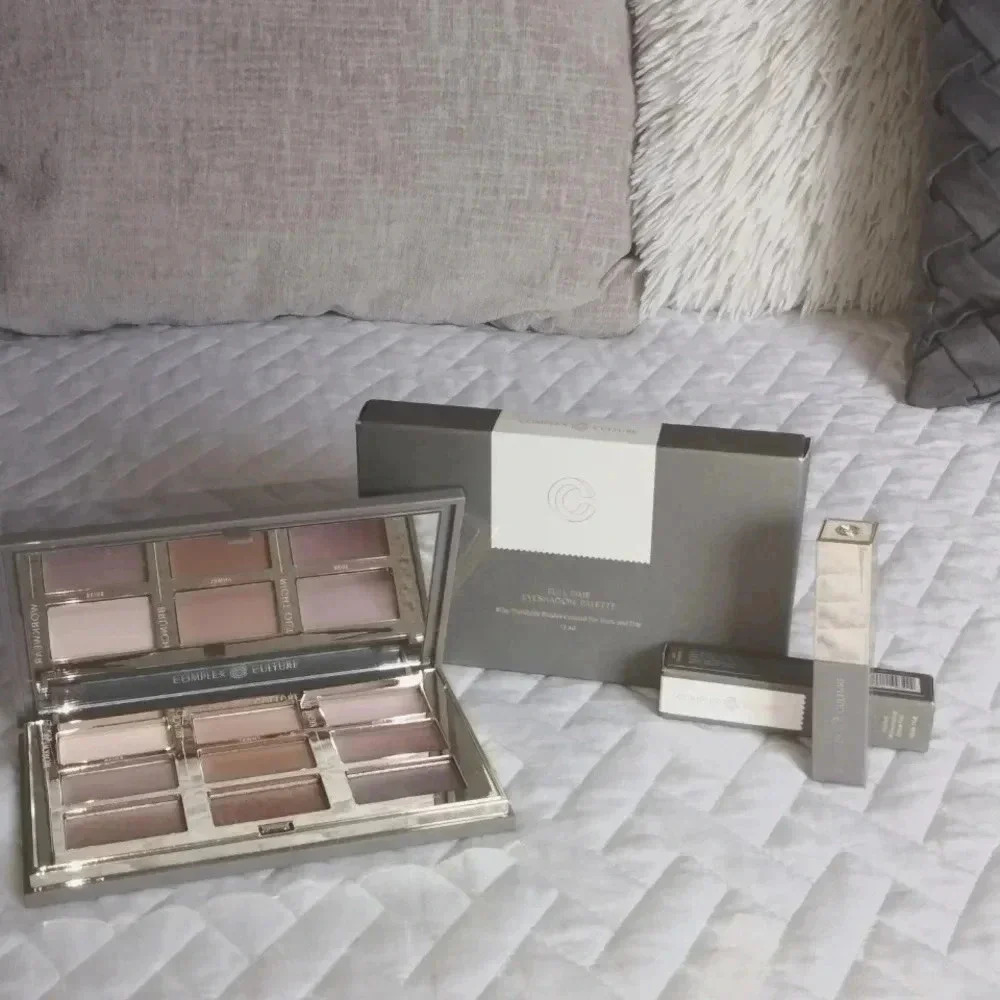 Complex Culture eyeshadows palette and brow gel